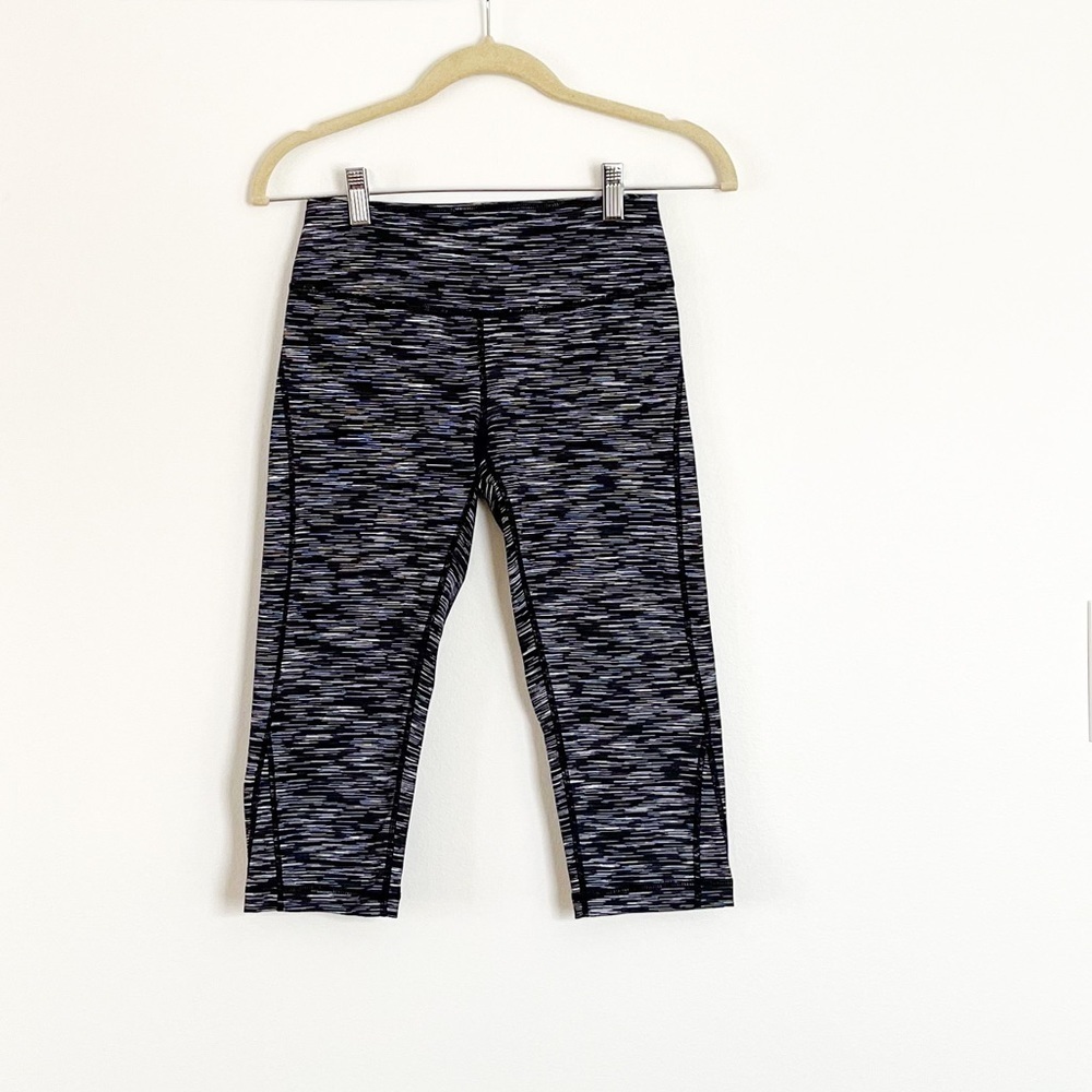 Zella Live in Eclipse Space Dye Capri Leggings Size XS - Picture 7 of 8